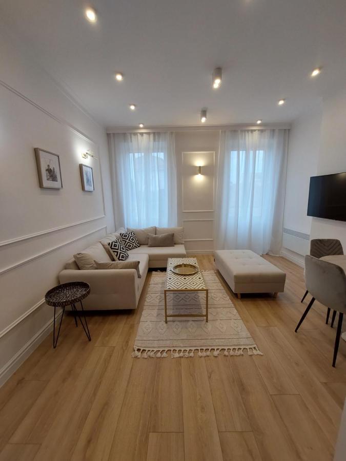 Saint Raphael'S Apartment, Classe 3 Etoiles Exterior photo