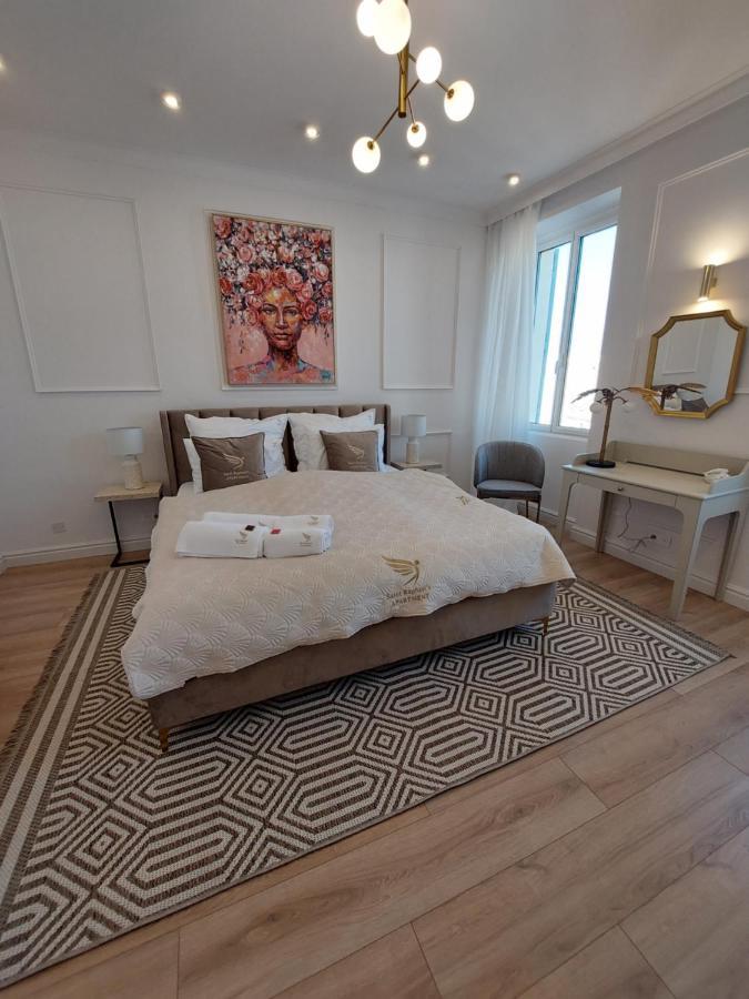 Saint Raphael'S Apartment, Classe 3 Etoiles Exterior photo